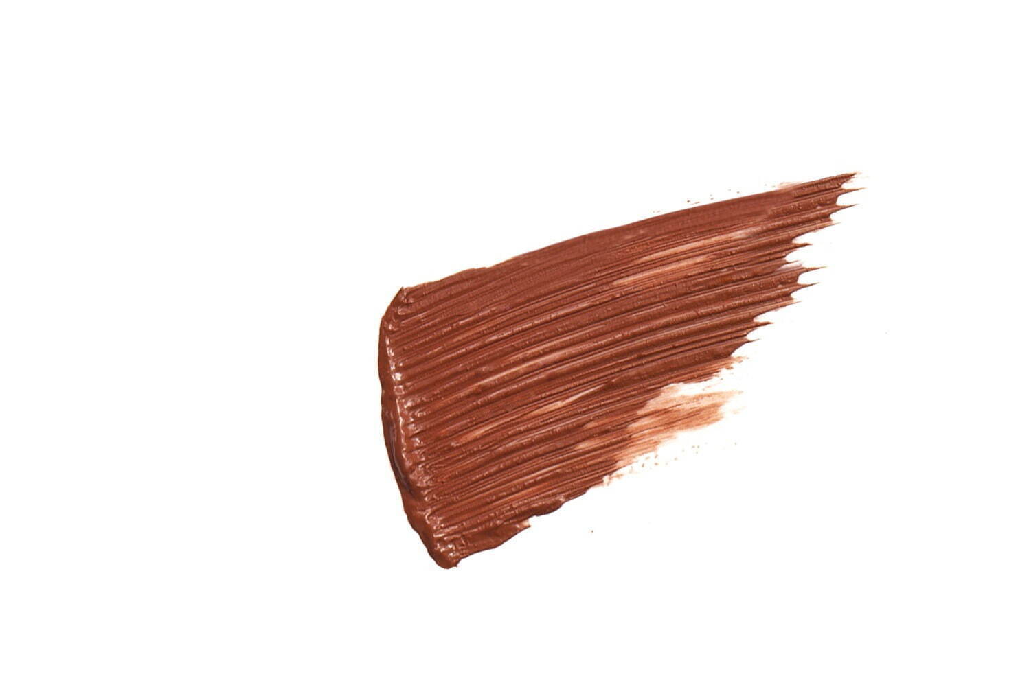 デジャヴュ人気マスカラ「塗るつけまつげ」自まつげ際立てに、ローストアーモンド風赤みブラウンの限定色 - ファッションプレス