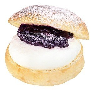 不二家(FUJIYA) とろけるミルキーマリトッツォ｜写真1