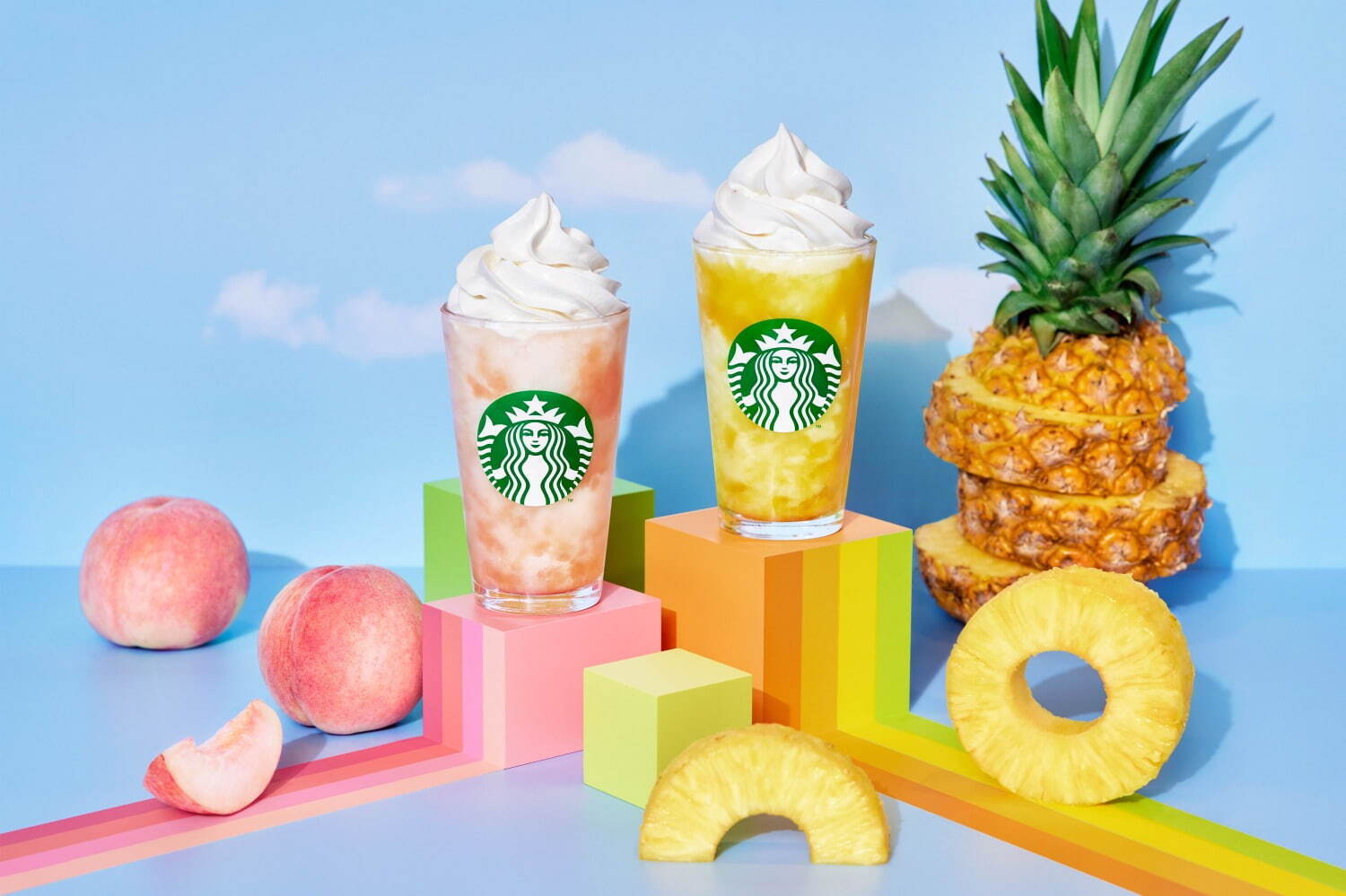 スターバックス(Starbucks) GO パイナップル フラペチーノ GO ピーチ フラペチーノ｜写真1