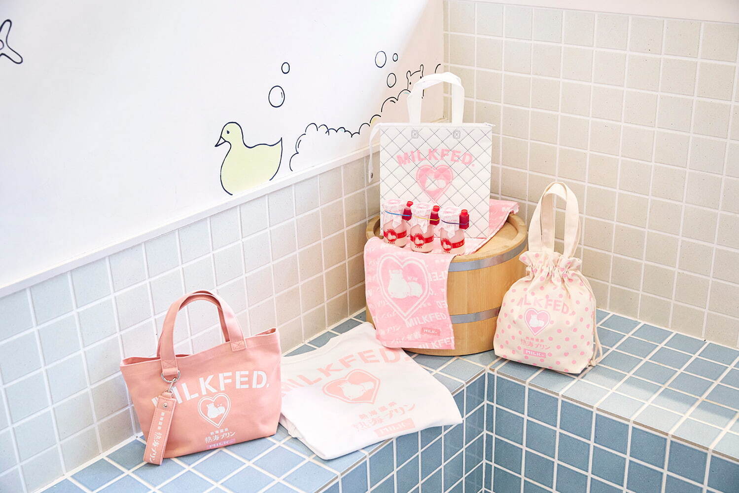 MILKFED. X ATAMI PUDDING S/S TEE(WHITE ONESIZE)4,400円
MILKFED. X ATAMI PUDDING TOWEL LtPNK(LT.PINK)1,980円
MILKFED. X ATAMI PUDDING MINI TOTE BAG PNK(WHITE,LT.PINK)1,980円
MILKFED. X ATAMI PUDDING DOT DRAWSTRING BAG(LT.PINK)1,650円