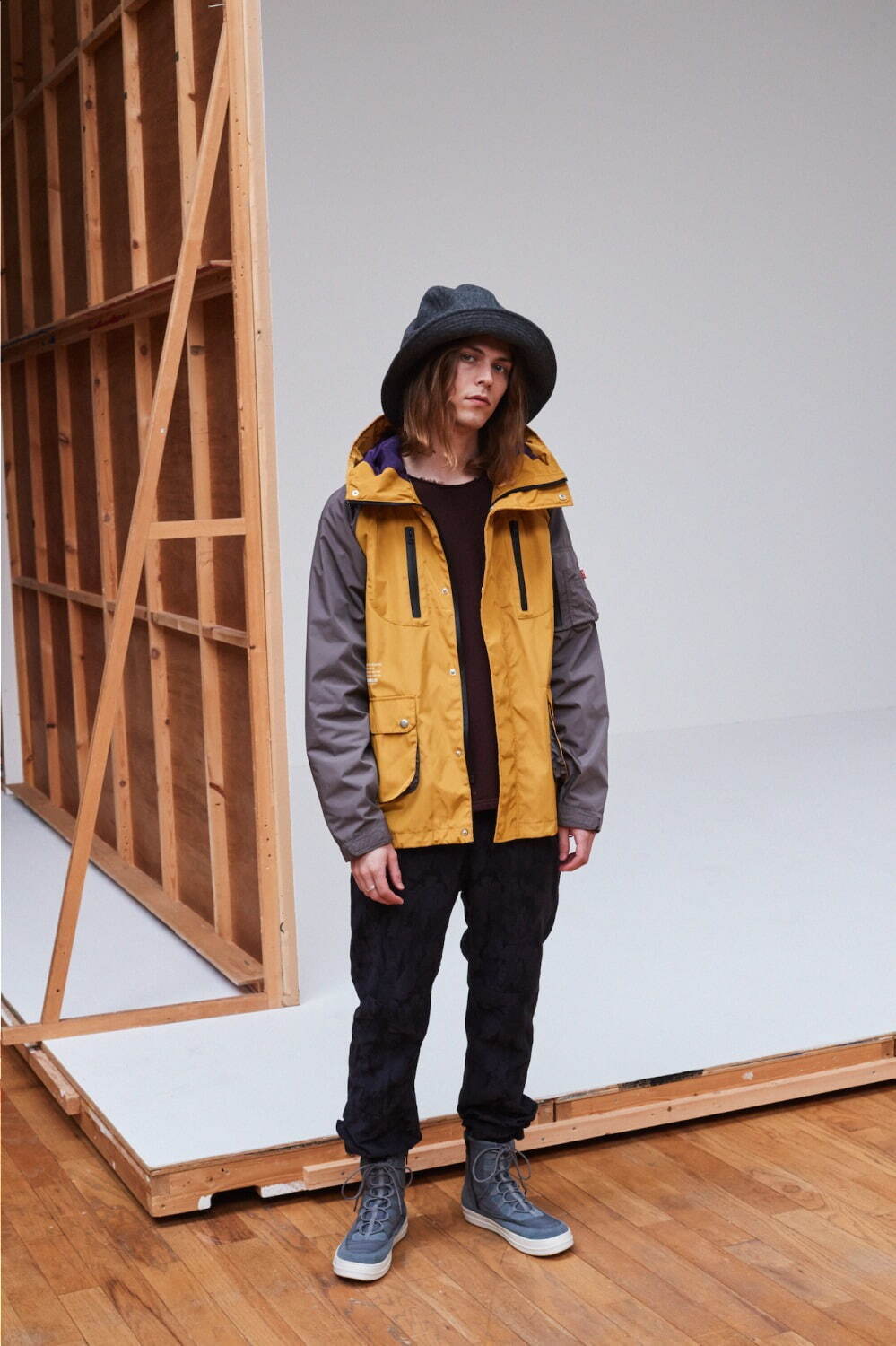 ヴァルゴウェアワークス 2018-19年秋冬｜male マウンテンパーカー