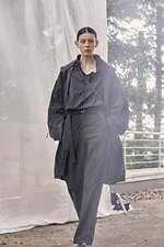 08サーカス 2022年春夏コレクション - ニュートラルな空気をまとう、凛とした佇まい｜写真29