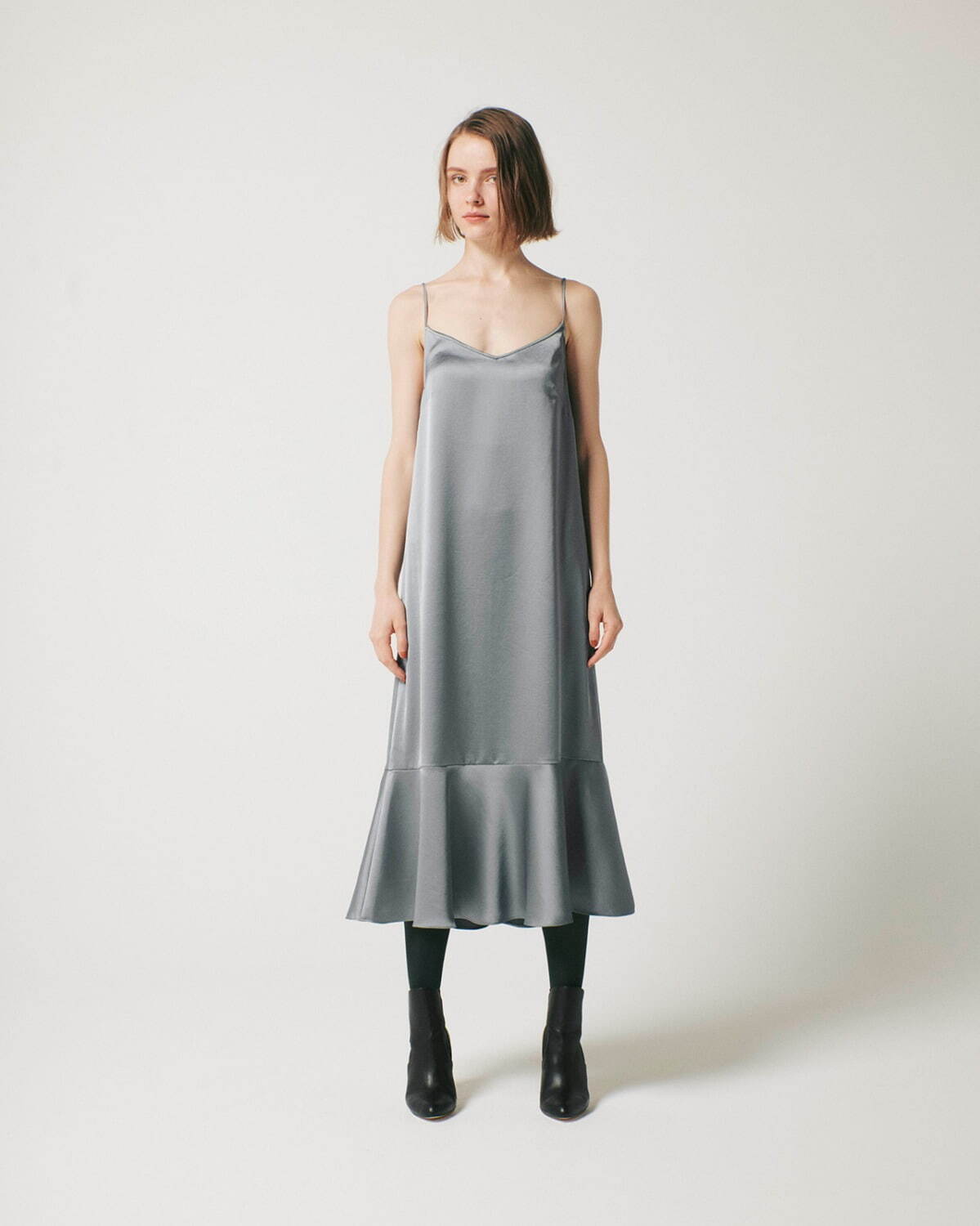 ルームエイト ブラック(Room no.8 / BLACK) 2021-22年秋冬ウィメンズコレクション  - 写真13