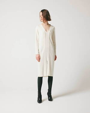 ルームエイト ブラック(Room no.8 / BLACK) 2021-22年秋冬ウィメンズコレクション  - 写真1