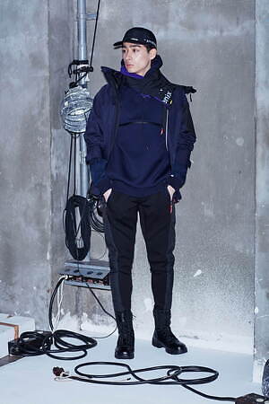 プラスフェニックス(＋phenix) 2021-22年秋冬ウィメンズ&メンズコレクション  - 写真13