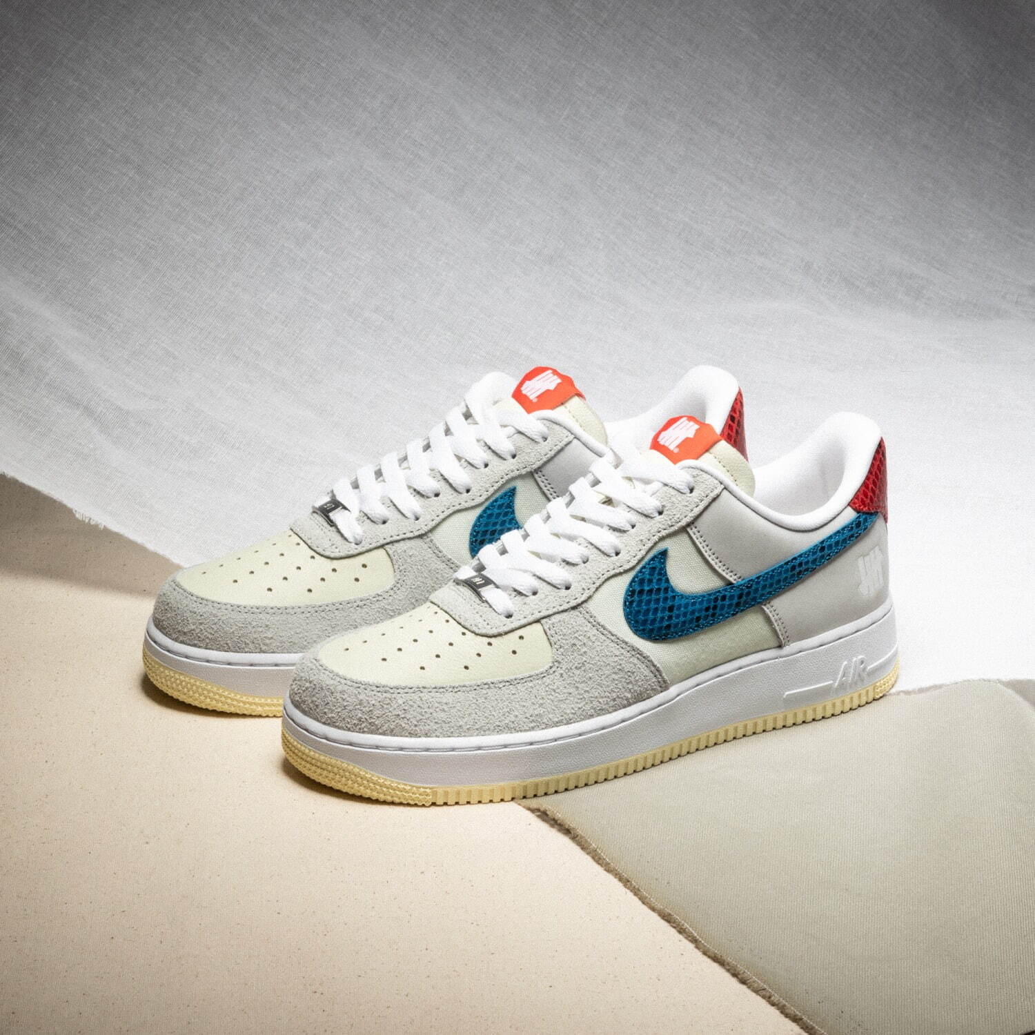 UNDEFEATED × NIKE AIR FORCE ナイキ エアフォース1