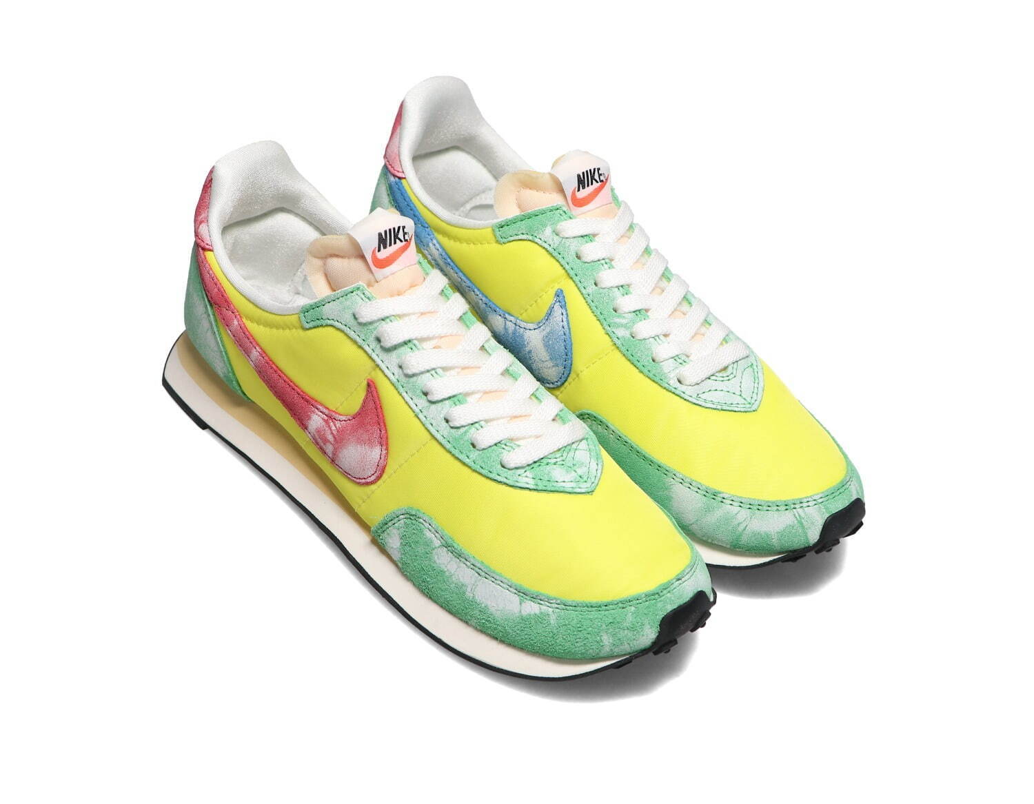 「NIKE WAFFLE TRAINER 2」(25.5〜29、30cm) 12,100円