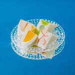 ヴィーガンフルーツサンド専門店「フルーツアンドシーズン」新作ハーフサイズ、伊勢丹新宿店で先行発売｜写真1