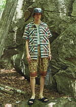 サウス2 ウエスト8 2022年春夏コレクション - 自然に溶け込む色彩と機能性を備えて｜写真10