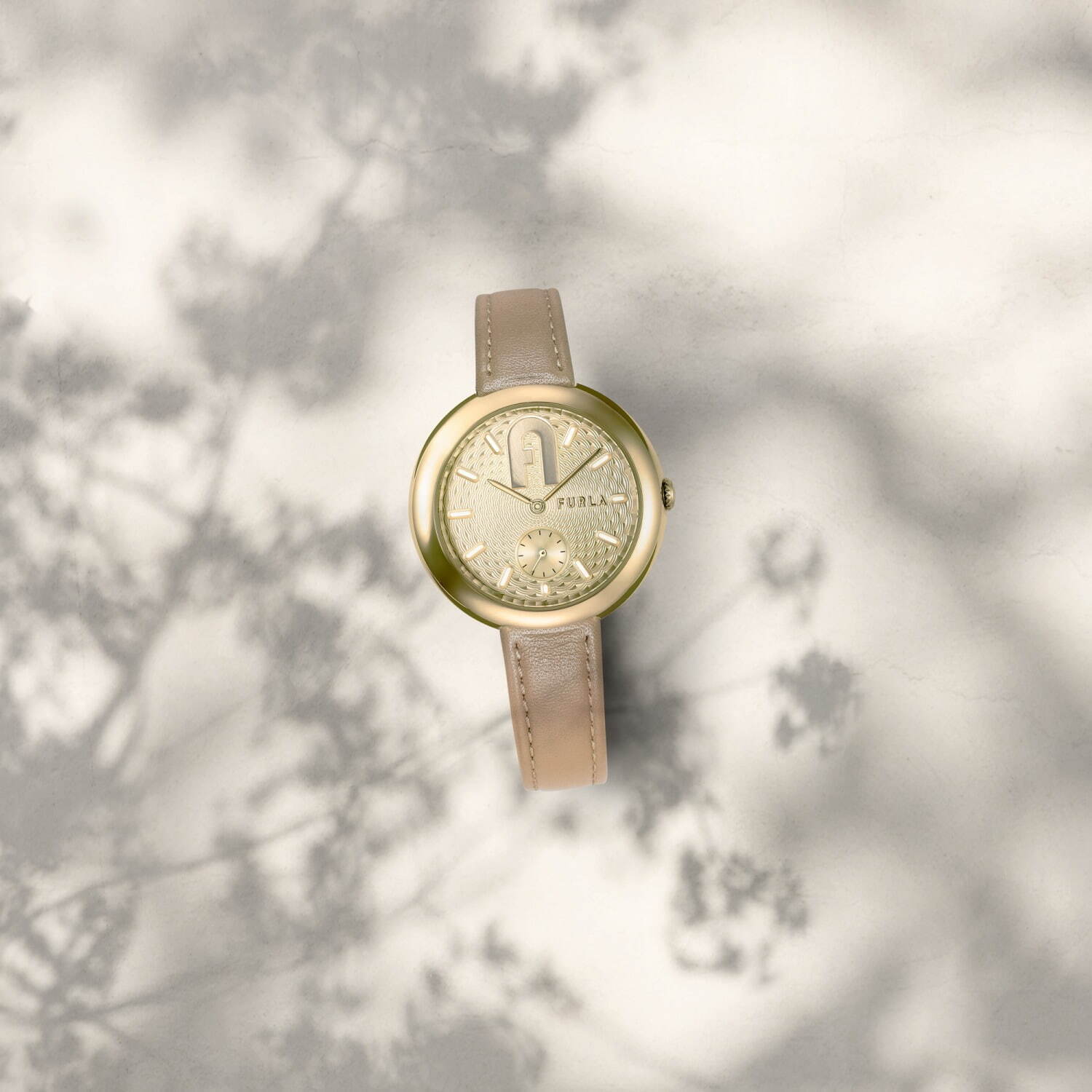 フルラ“ふっくらドーム”型腕時計、ゴール×ベージュの新作 - スモールセコンドを配して｜写真7