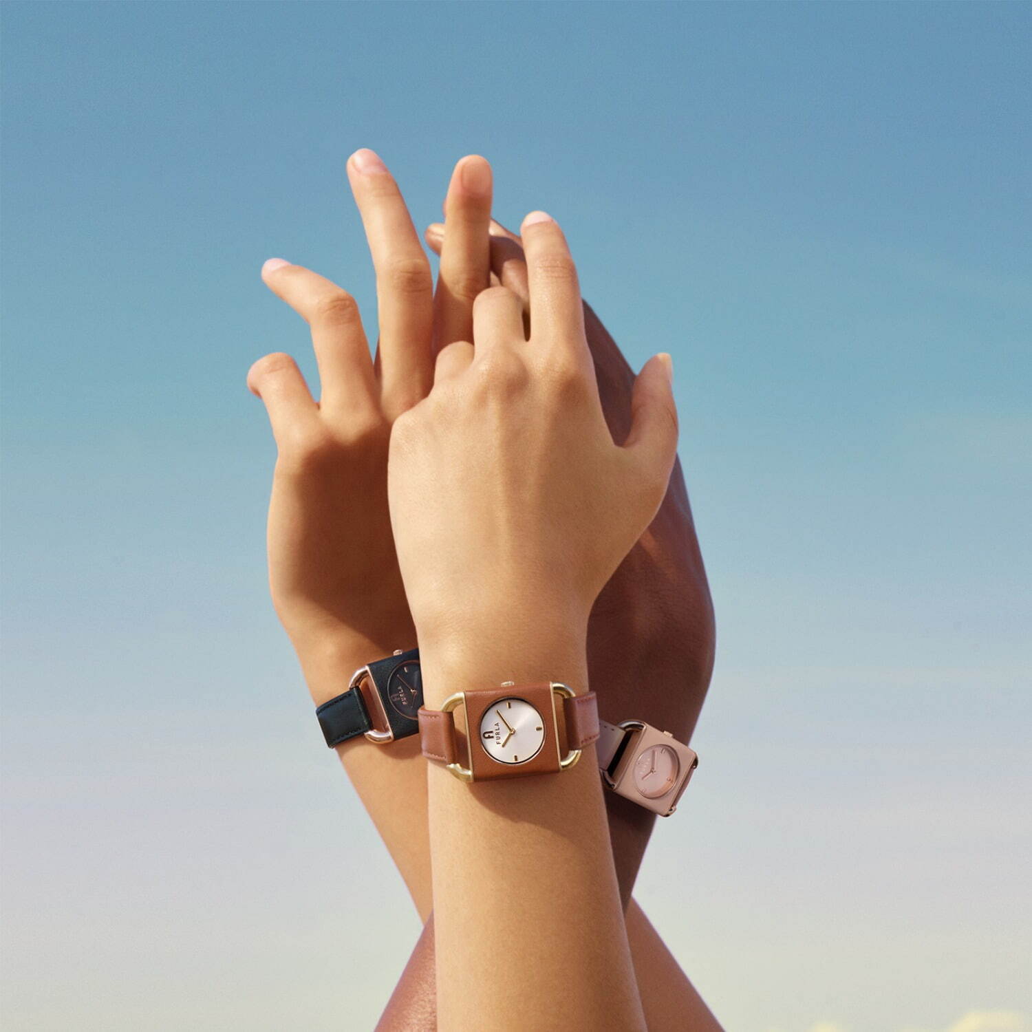 フルラ“ふっくらドーム”型腕時計、ゴール×ベージュの新作 - スモールセコンドを配して｜写真10