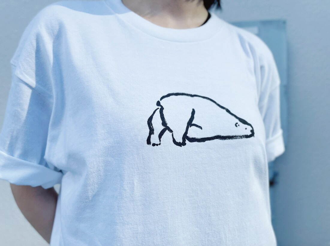 「シロクマだらけTシャツ」2,970円