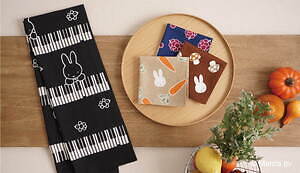 ミッフィー×手ぬぐい専門店「かまわぬ」“ニット模様＆コーヒー豆柄”のミッフィー手ぬぐいなど｜写真2