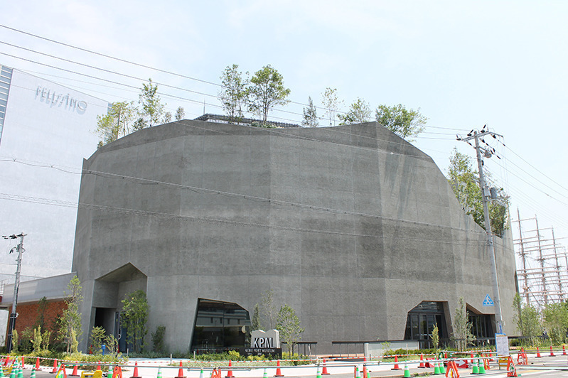 神戸ポートミュージアムの水族館「アトア」約100種類の魚や動物と出会う、巨大な球体水槽も｜写真24
