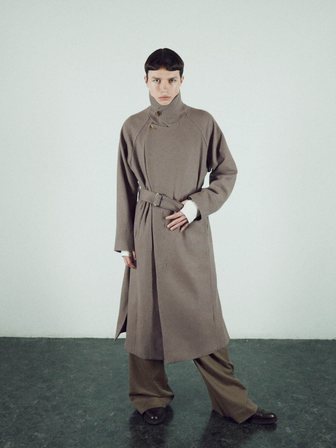 ユハ 2021-22年秋冬｜male スタンド/ノーカラーコート