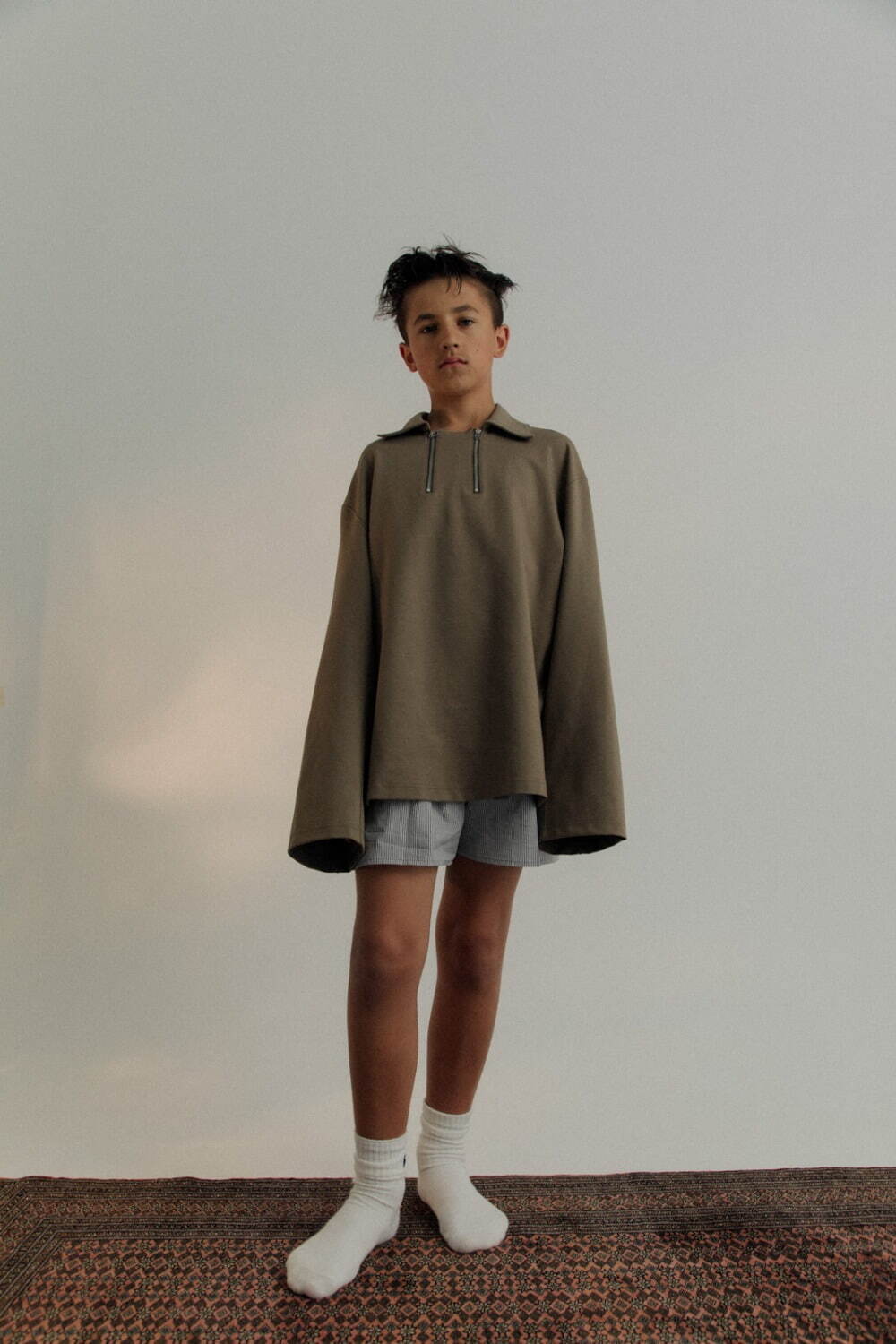 ネヴァーフォーゲット 2022年春夏｜ ショーツ