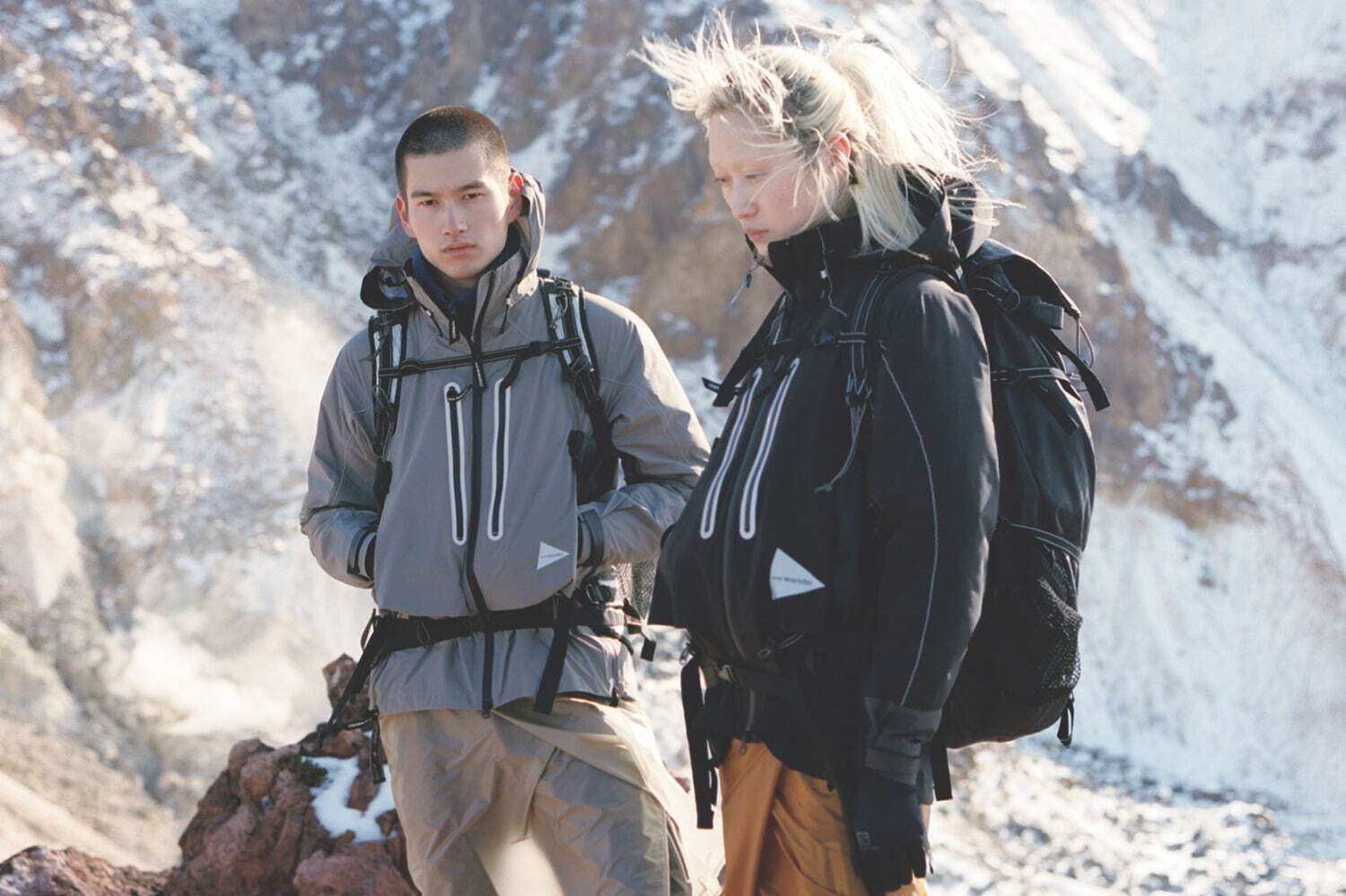 アンドワンダー 2021-22年秋冬 ウィメンズ&メンズ コレクション