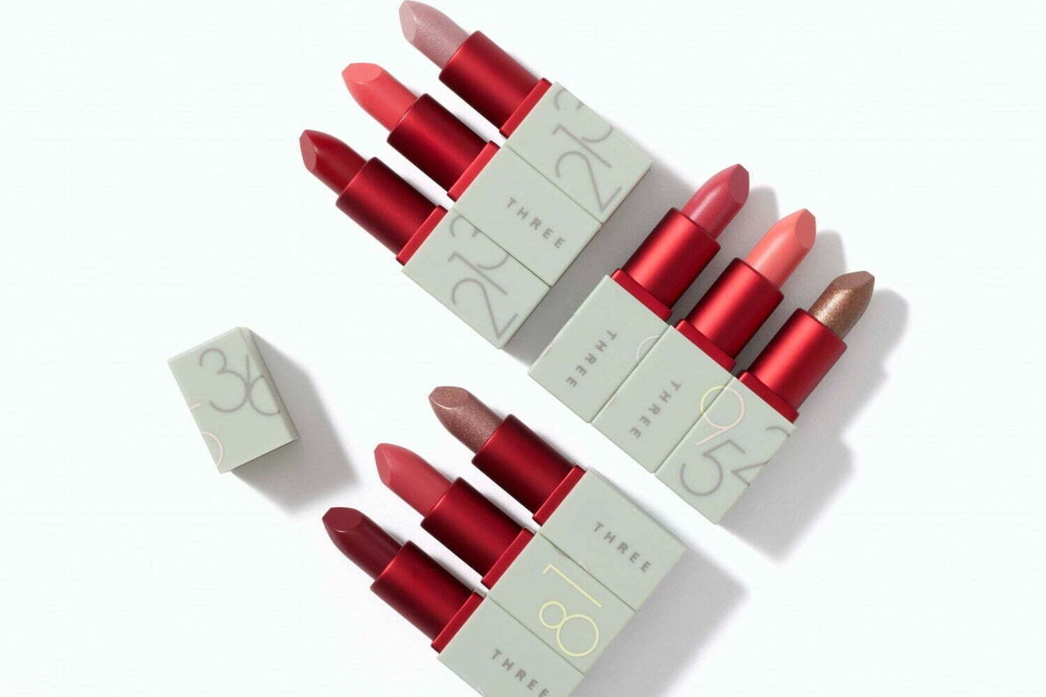 コッパー｜THREE21年クリスマスコフレ、“ラッキーナンバー”付きミニスティックコフレ＆メタリックネイル