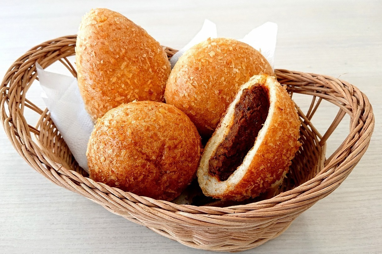 横浜タカシマヤ「カレーパン フェスタ」