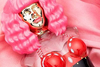 ポップアート｜ニッキー・ミナージュ、新作香水『ミナジェスティ』は忘れられない香り 