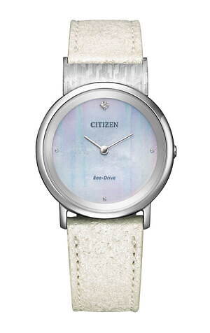 水をイメージした「シチズン  エル」新作腕時計、“光が揺らぐ海底”着想ブルーのグラデーション文字板｜写真3