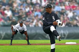 エフシーレアルブリストル(F.C.Real Bristol) 2021-22年秋冬ウィメンズ&メンズコレクション  - 写真6