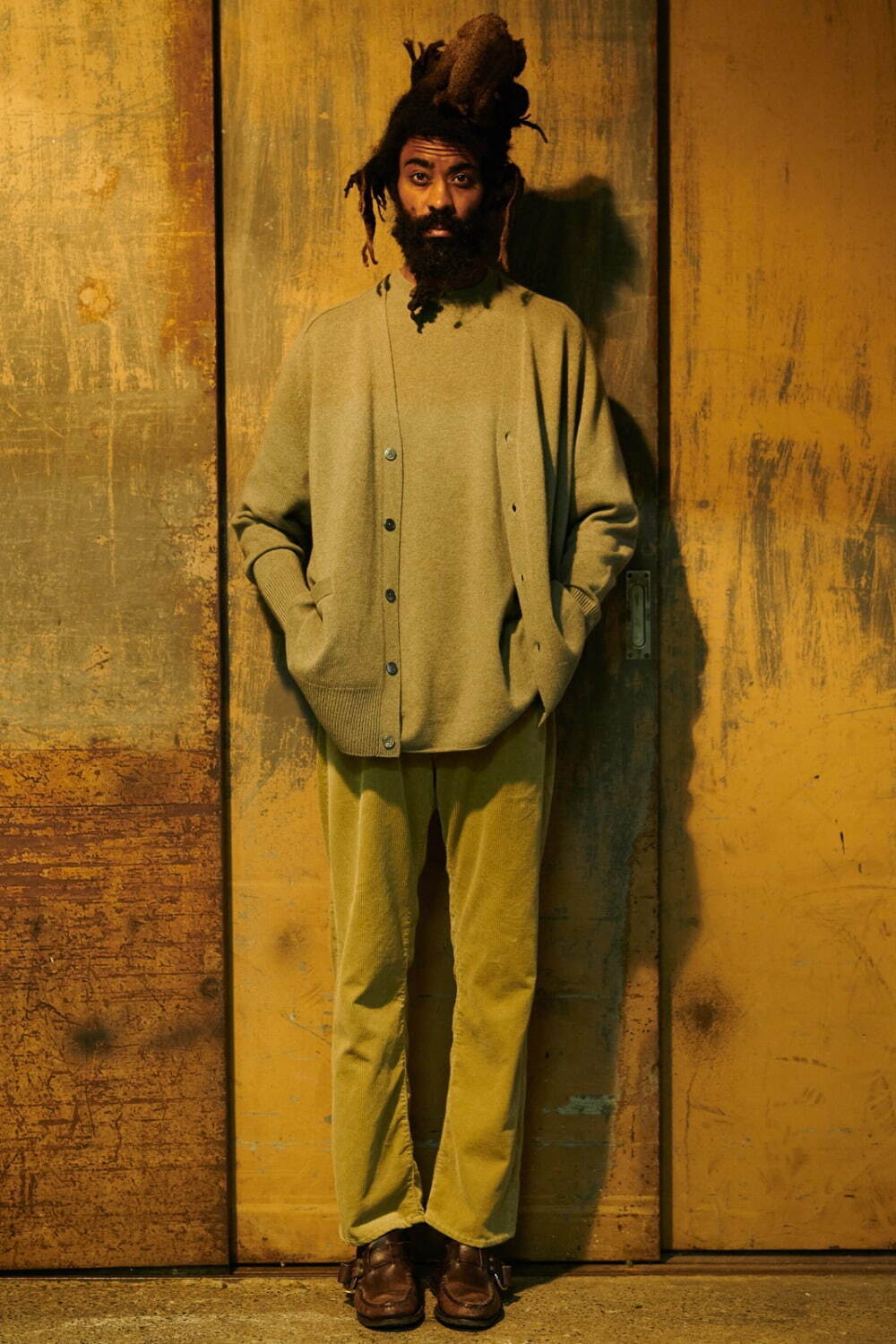 アンスクリア(INSCRIRE) 2021-22年秋冬メンズコレクション  - 写真3