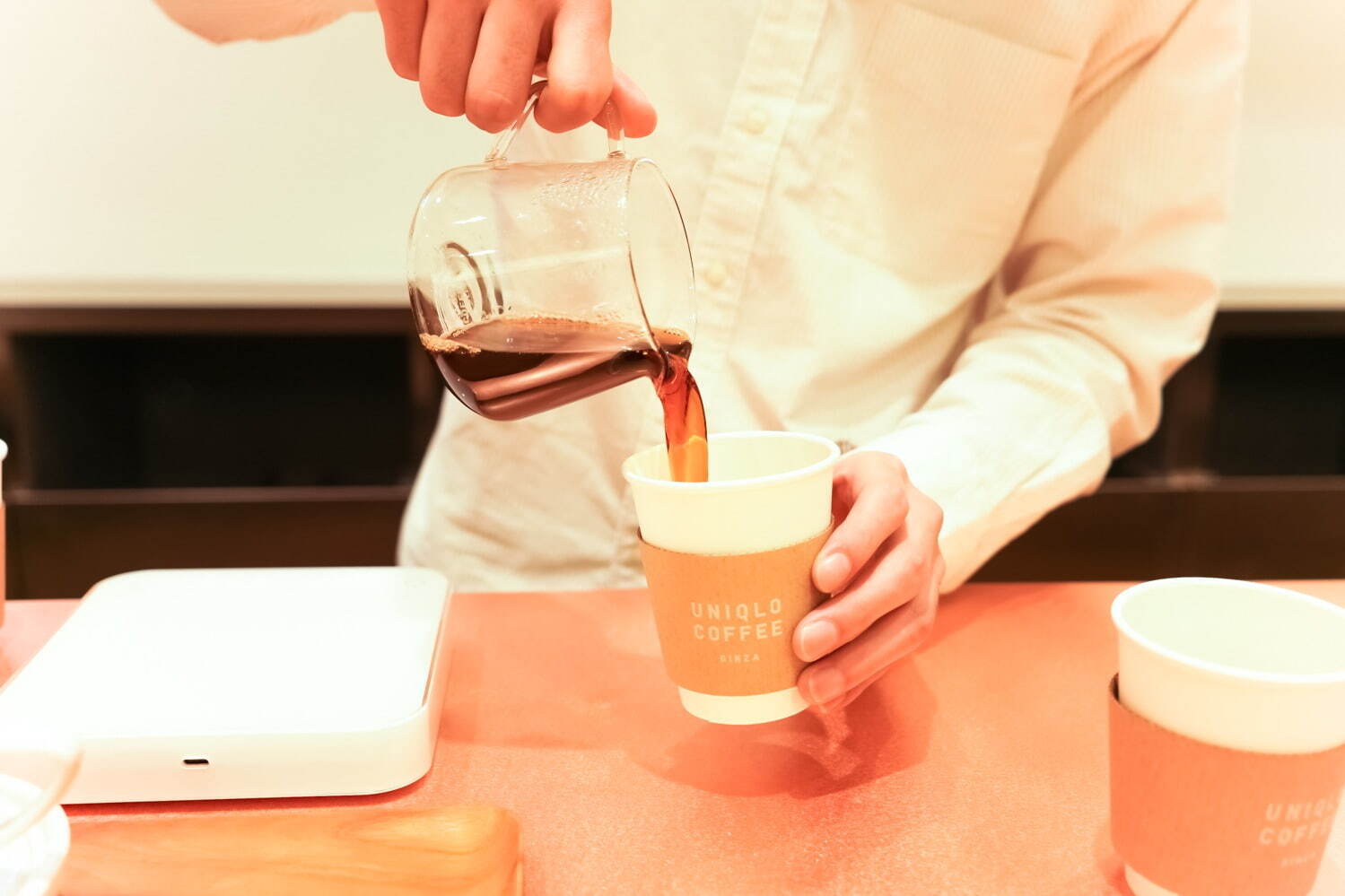 ユニクロ オリジナルブレンドコーヒー ホット／アイス 200円
ゲイシャ種ハンドドリップコーヒー ホット 450円＜数量限定＞