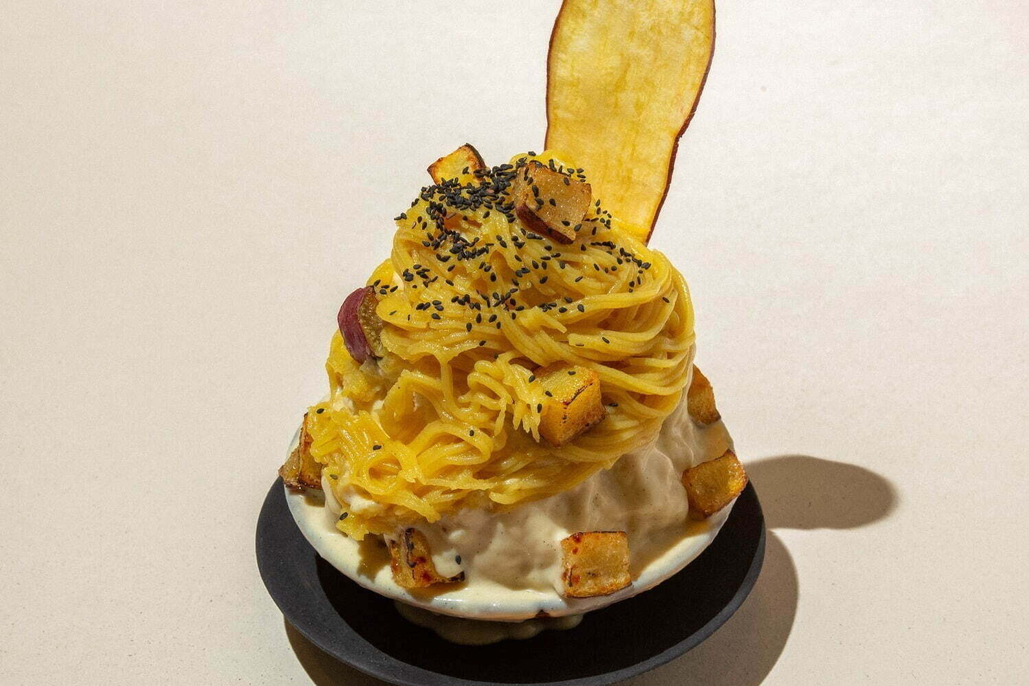 芋と珈琲のさつまいもカフェ「望月」麻布十番にオープン、モンブラン風かき氷や冷やし熟成焼き芋