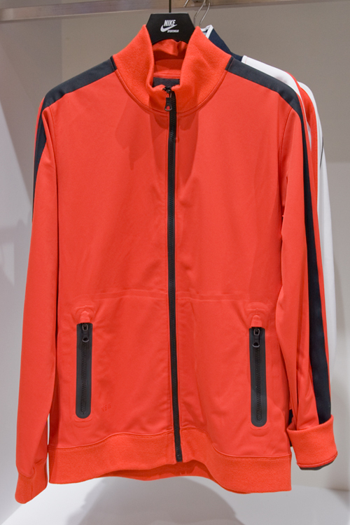 NIKE SPORTWEAR、2010S/Sコレクション｜写真4