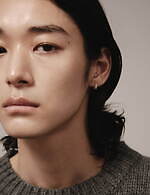 ジュエッテの新作アクセサリー、ミニマルなパールリングや“重ね付け”楽しむシルバーイヤリング｜写真28