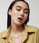 ジュエッテの新作アクセサリー、ミニマルなパールリングや“重ね付け”楽しむシルバーイヤリング｜写真17