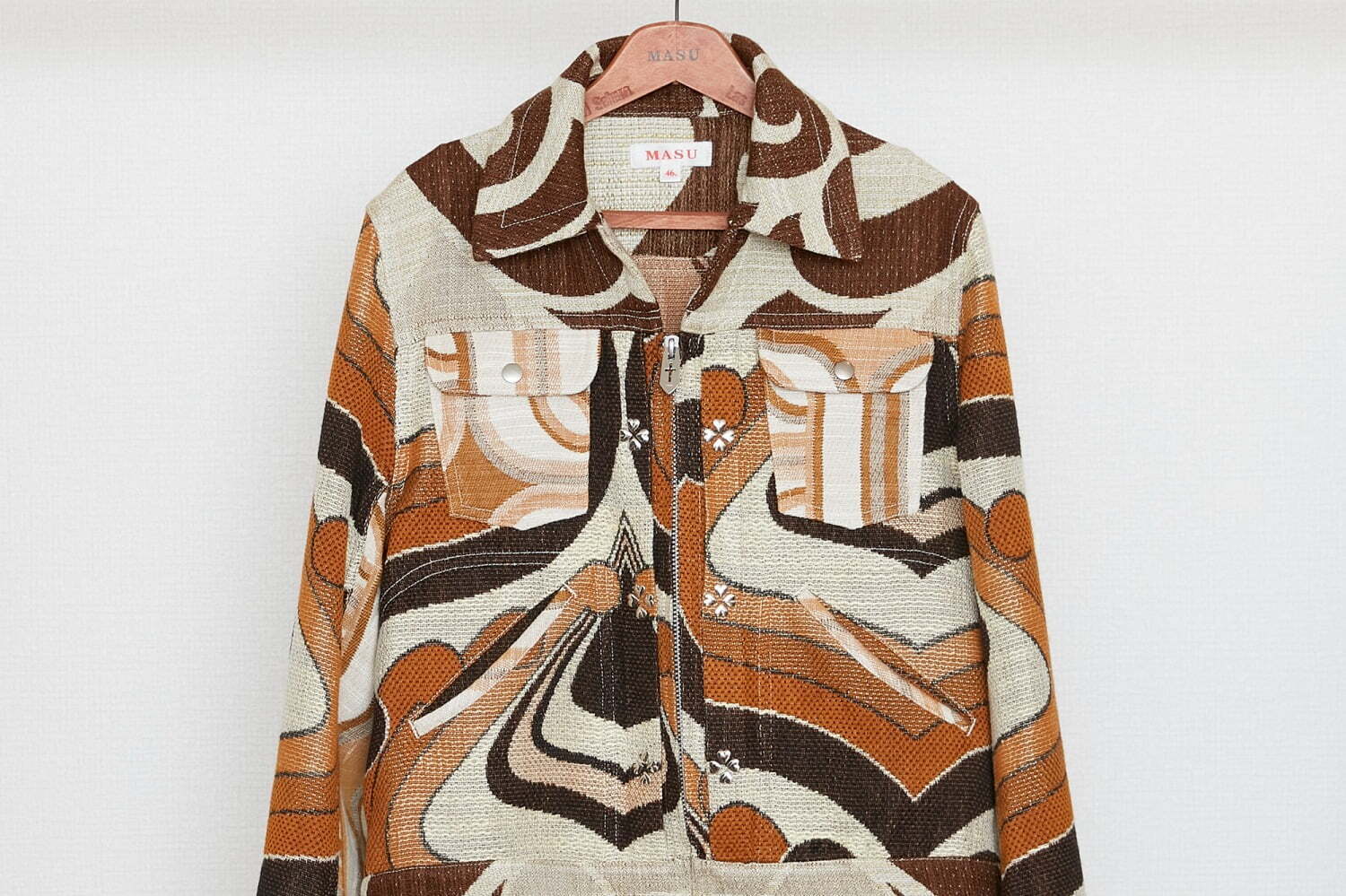 エム エー エス ユー