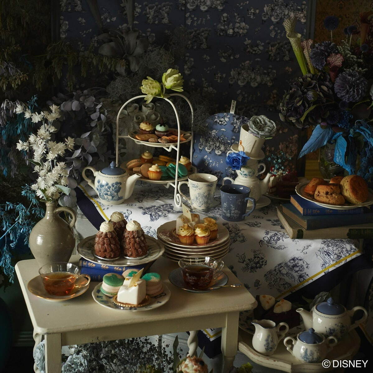 アフタヌーンティー・リビング(Afternoon Tea LIVING) ふしぎの国のアリス｜写真2