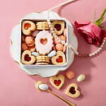 サマンサタバサスイーツ“まるで宝石箱”クッキーボックスなど、羽田空港第二ターミナル店に集結｜写真1