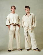 タクタク 2022年春夏コレクション - 街の“中”へ──溶けあう内と外｜写真22