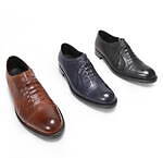 アトリエ ミハラヤスヒロのオーダーメイド革靴、靴紐が浮かび上がる“炙り出し”デザイン｜写真7