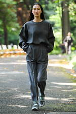 ホワイトマウンテニアリング 2022年春夏コレクション - 自由にまとう服｜写真19