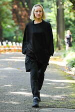 ホワイトマウンテニアリング 2022年春夏コレクション - 自由にまとう服｜写真25