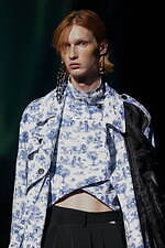 ミカゲ シン 2022年春夏コレクション - 日本初の近代建築運動に着想を得て｜写真6