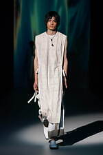 ミカゲ シン 2022年春夏コレクション - 日本初の近代建築運動に着想を得て｜写真17