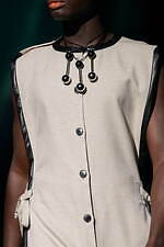 ミカゲ シン 2022年春夏コレクション - 日本初の近代建築運動に着想を得て｜写真26