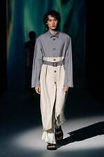 ミカゲ シン 2022年春夏コレクション - 日本初の近代建築運動に着想を得て｜写真37