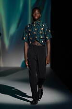 ミカゲ シン 2022年春夏コレクション - 日本初の近代建築運動に着想を得て｜写真43