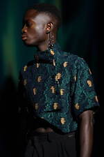 ミカゲ シン 2022年春夏コレクション - 日本初の近代建築運動に着想を得て｜写真44