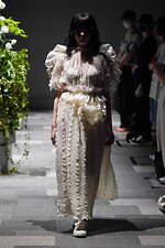 ホウガ 2022年春夏コレクション - 心を解放させる、特別なレジャードレス｜写真1