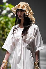 ホウガ 2022年春夏コレクション - 心を解放させる、特別なレジャードレス｜写真10