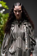 ホウガ 2022年春夏コレクション - 心を解放させる、特別なレジャードレス｜写真25