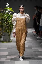 ホウガ 2022年春夏コレクション - 心を解放させる、特別なレジャードレス｜写真45