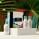 アヴェダ×3.1 フィリップ リムのクリスマス限定ヘアケアセット、植物柄のブラシ入りも｜写真10